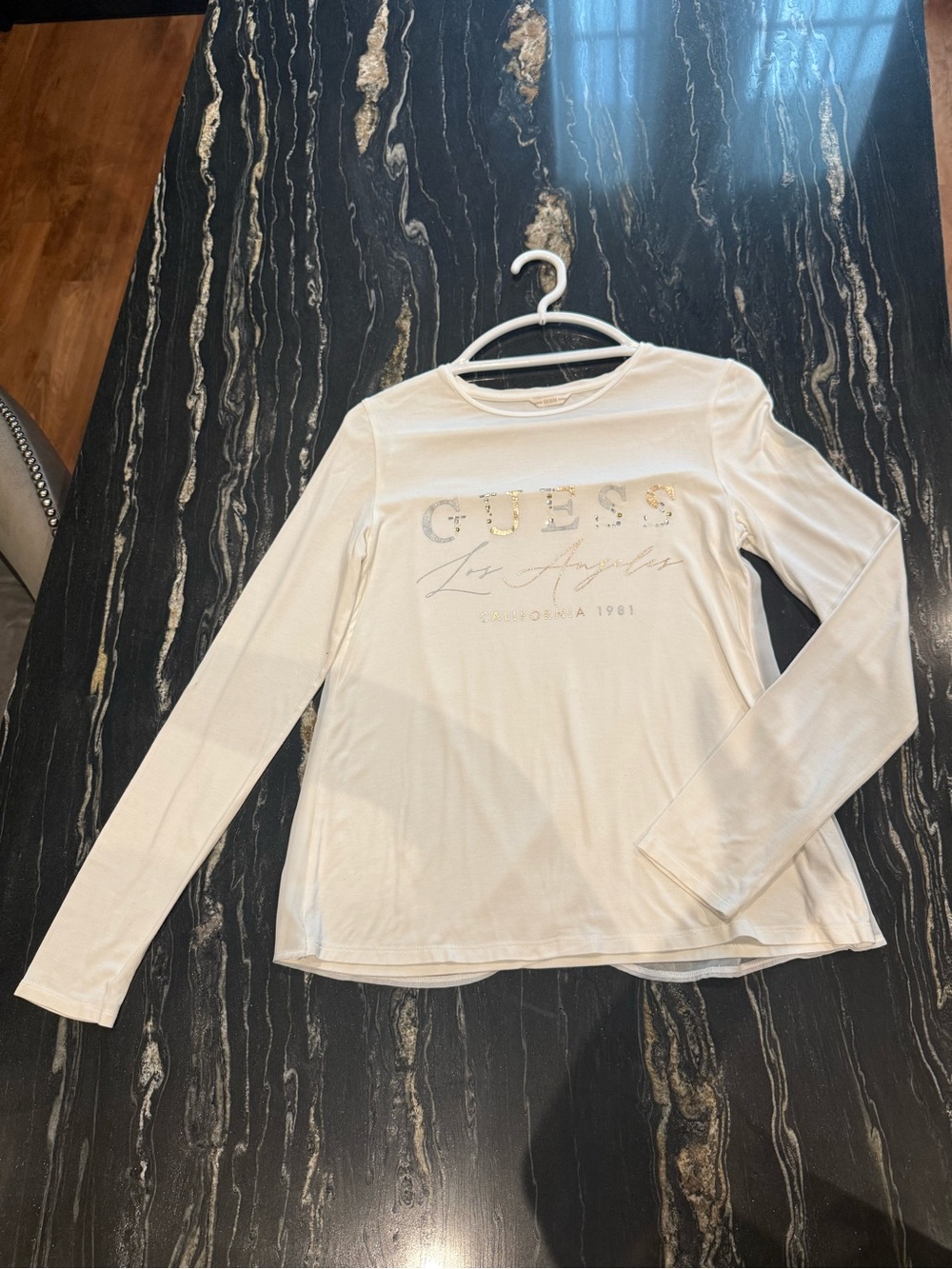 GUESS Cream Long-Sleeve Logo Tee with Metallic Accents